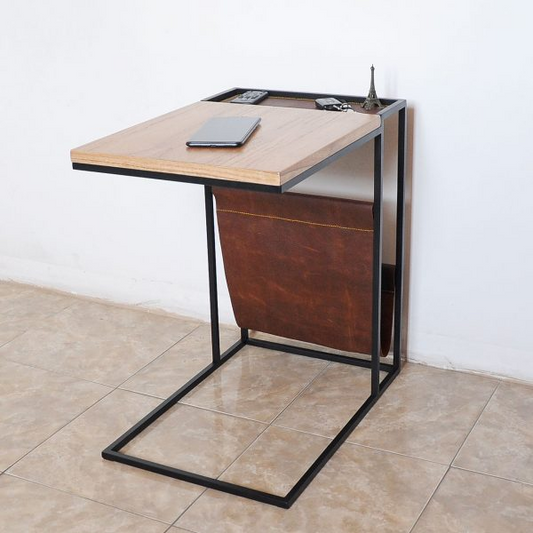Mesa auxiliar con revistero