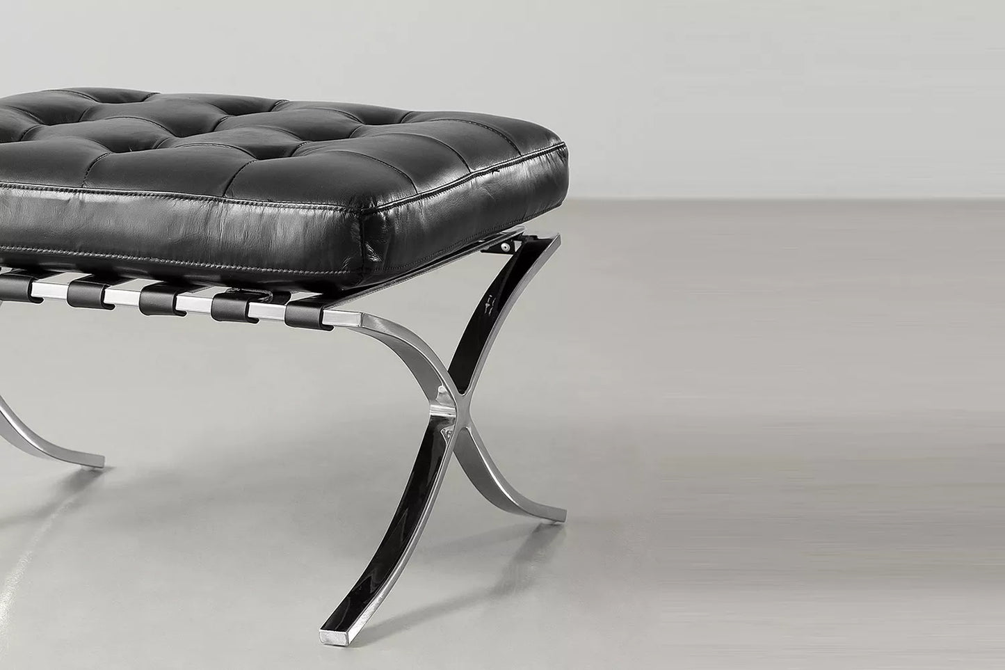 Silla en cuero "Barcelona"