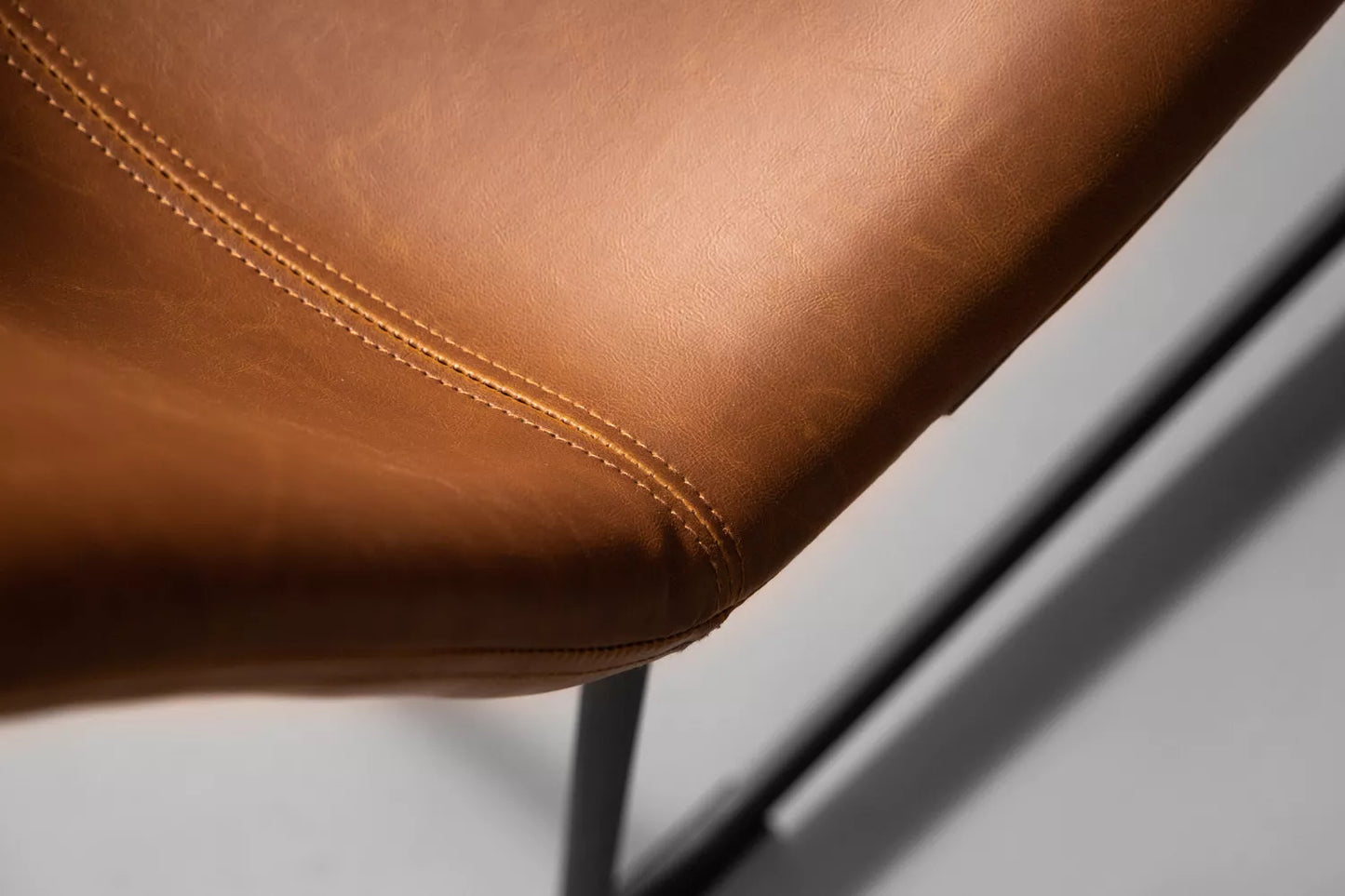 Comedor ¨LOGO¨( 4-6 puestos)