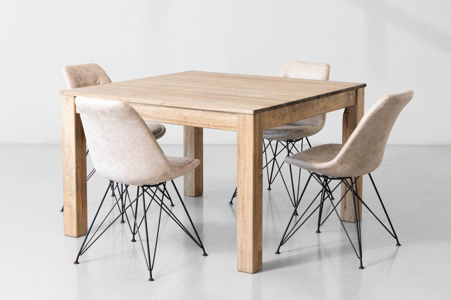 Comedor ¨MARCEL¨ (4 puestos)