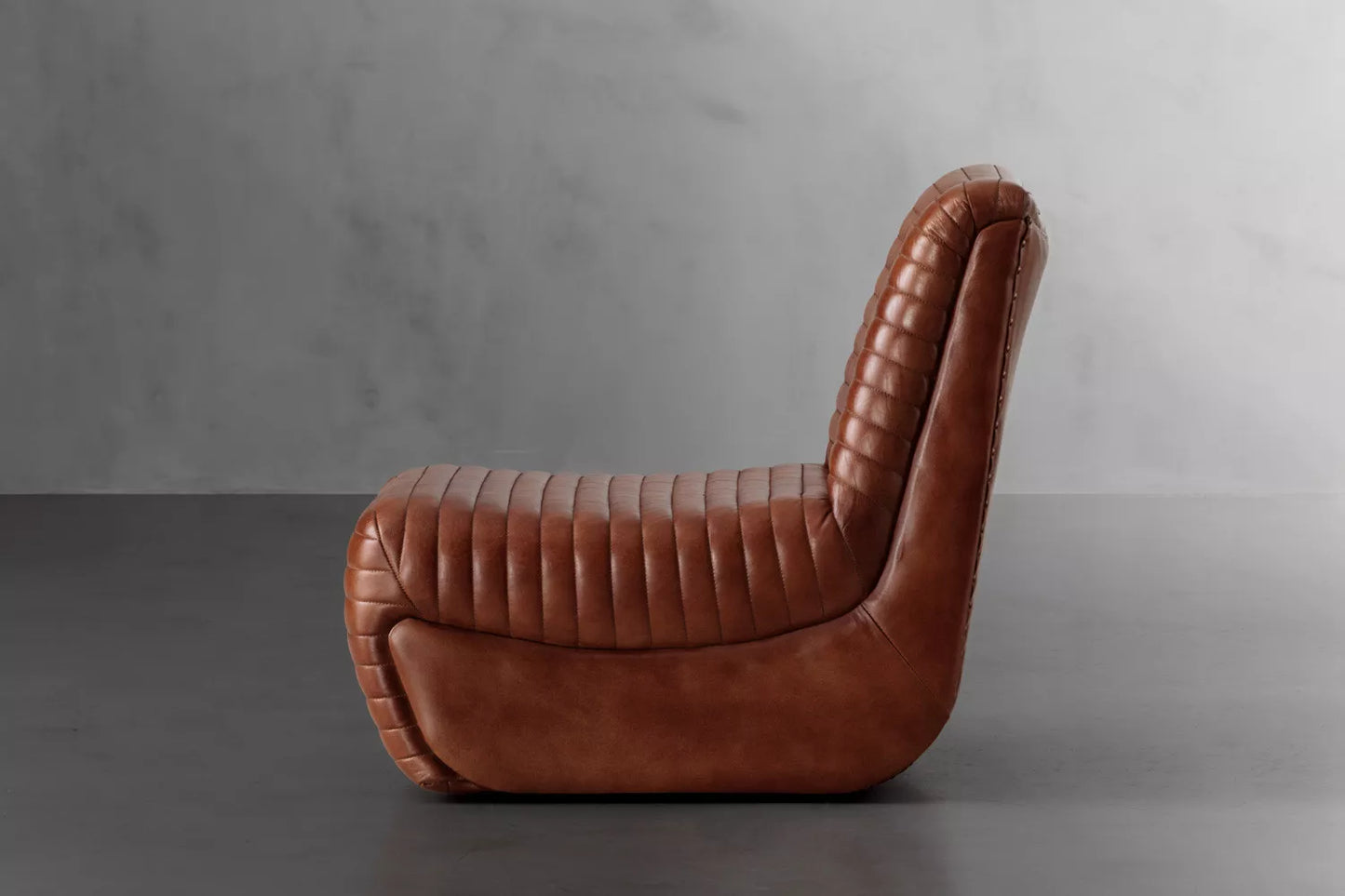 Poltrona en cuero ¨KYUS¨