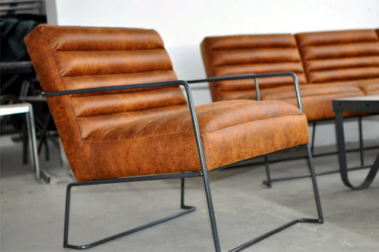 Poltrona en cuero ¨ORBE¨