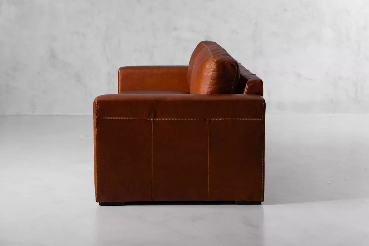 Sofá en Cuero "HAVANA"