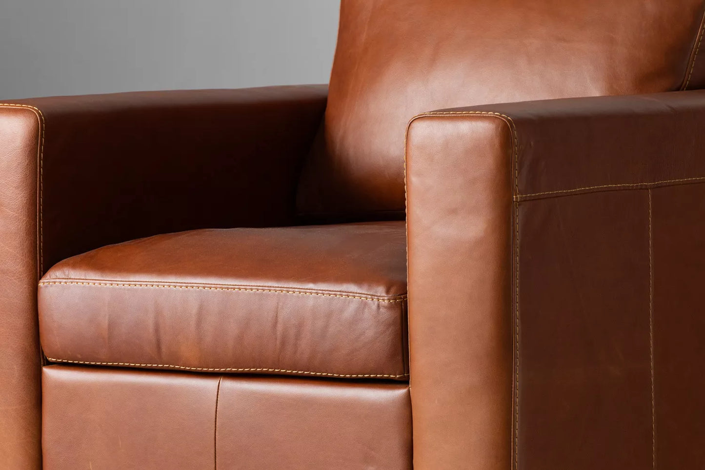 Sofá en Cuero "HAVANA"