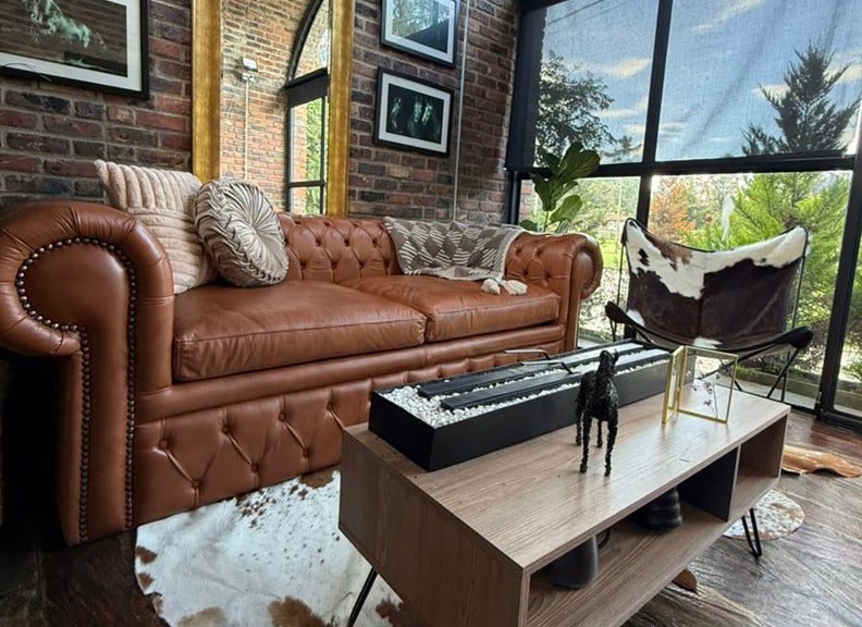 SofáCama en Cuero ¨CHESTERFIELD¨